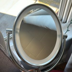Light up mirror made by conair corporation